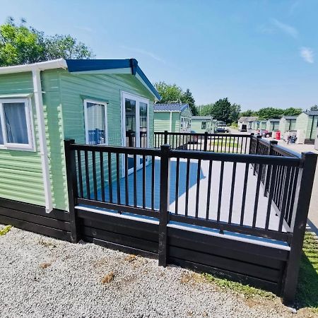 12 Borwick Lakes- Newly Refurbished Carnforth Bagian luar foto