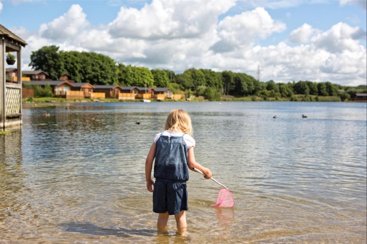 12 Borwick Lakes- Newly Refurbished Carnforth Bagian luar foto